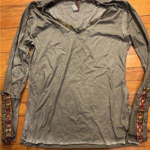 Aratta embellished sleeves top size large NWT